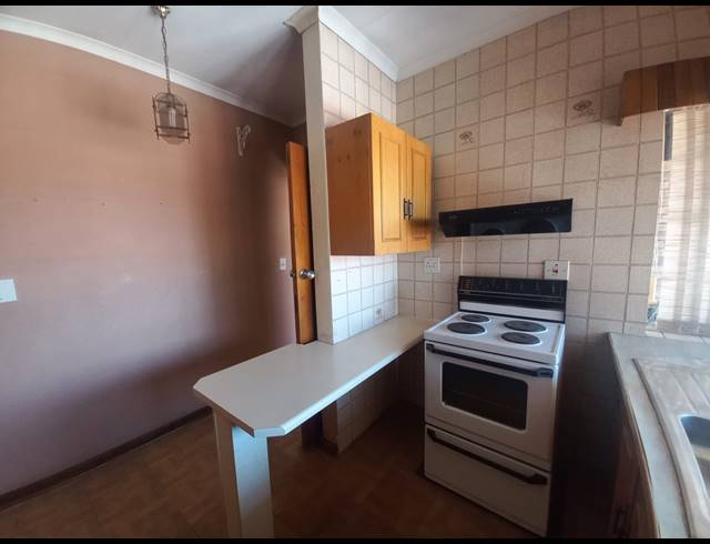 1 BEDROOM APARTMENT FOR SALE IN KENLEAF